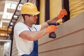 How To Choose The Right Materials for Your Siding Installation in 'Isle Of Palms, SC